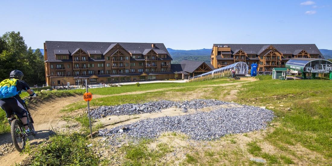 Burke Mountain Hotel And Conference Center Exteriér fotografie
